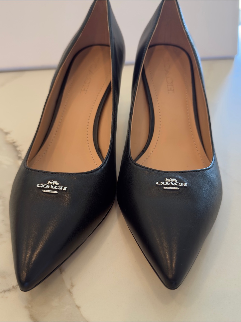 COACH Alyce Black Leather Pointed-Toe Pump Heels Size 10 NWOT